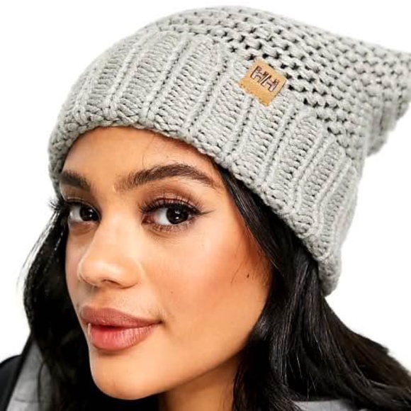 BRAND NEW women helly hansen hh HH calgary chunky grey beanie with removable pom - Picture 2 of 6